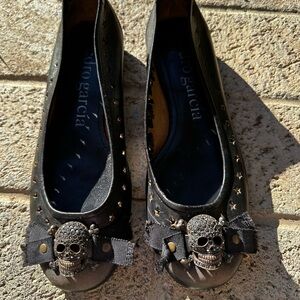 Pedro Garcia ballet flats with star design and skull CZ emblem